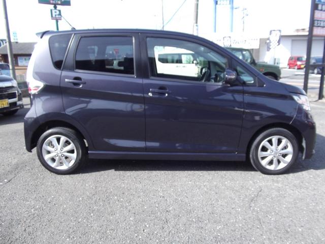 デイズ ハイウェイスター X アラウンドビューモニター 踏み間違いアシスト スマートキー 純正アルミホイール アイドリングストップ CD(4枚目)