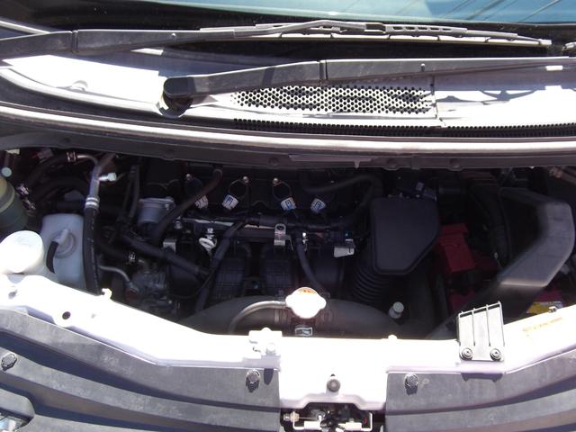 デリカＤ：５ Ｍ　左パワースライドドア　社外ナビ　ブルートゥース　フリップダウンモニター　１８インチアルミホイール　シートカバー（18枚目）