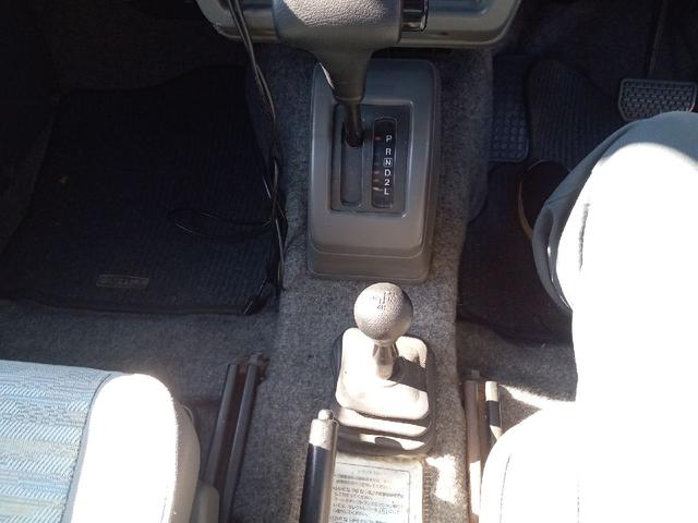 ジムニー ランドベンチャー　全塗装　リフトアップ　１６インチアルミ　Ｂｌｕｅｔｏｏｔｈ　オルタネーターリビルト済　タービンリビルト済（20枚目）