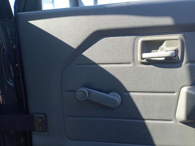 ジムニー ランドベンチャー　全塗装　リフトアップ　１６インチアルミ　Ｂｌｕｅｔｏｏｔｈ　オルタネーターリビルト済　タービンリビルト済（25枚目）