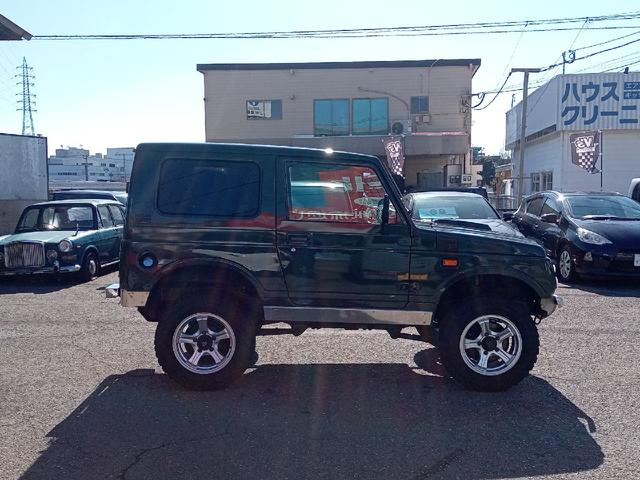 ジムニー ランドベンチャー　全塗装　リフトアップ　１６インチアルミ　Ｂｌｕｅｔｏｏｔｈ　オルタネーターリビルト済　タービンリビルト済（29枚目）