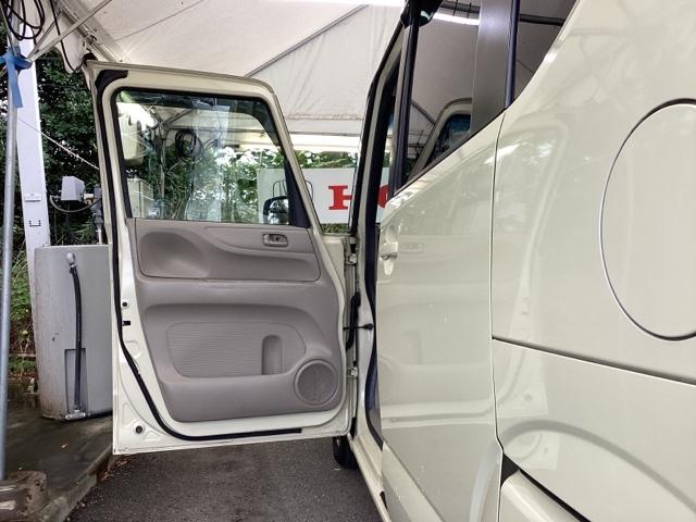 Ｎ－ＢＯＸ Ｇ・Ｌパッケージ　メモリーナビ　ＥＴＣ　リアカメラ　Ｉ－ＳＴＯＰ　ベンチ席　メンテナンスノート　カラーバックモニター　全席ＰＷ　イモビライザー　ナビテレビ　地ＴＶ　ＡＡＣ　横滑り防止　スマートキー　ＤＶＤ再生　ＡＢＳ（25枚目）