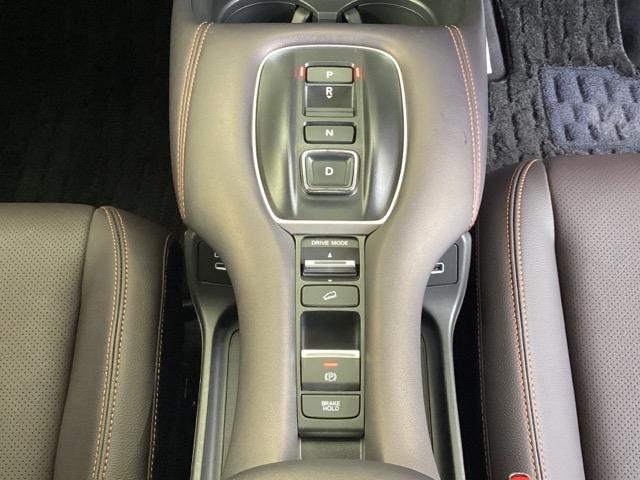 ＺＲ－Ｖ ｅ：ＨＥＶＺ　ドラレコ　ナビ　Ｒカメラ　ブルートゥース　Ｐセンサー　レザー　サイドエアバック　パワ－シ－ト　ＬＥＤヘッドライト　ＵＳＢ接続　地デジ　Ｓヒーター　サポカー　ＥＴＣ車載器　Ｄレコ　パワーステアリング（18枚目）