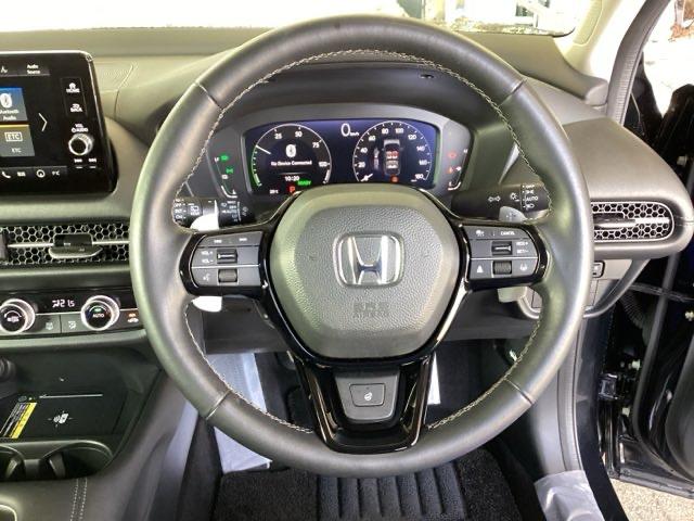 ＺＲ－Ｖ ｅ：ＨＥＶＺ　純正メモリーナビ　本革パワーシート　Ｐセンサー　レザー　Ｂカメラ　サイドエアバック　パワ－シ－ト　ナビＴＶ　ＬＥＤヘッドライト　ＵＳＢ接続　地デジ　Ｓヒーター　サポカー　ＥＴＣ車載器　Ｄレコ　イモビ（14枚目）