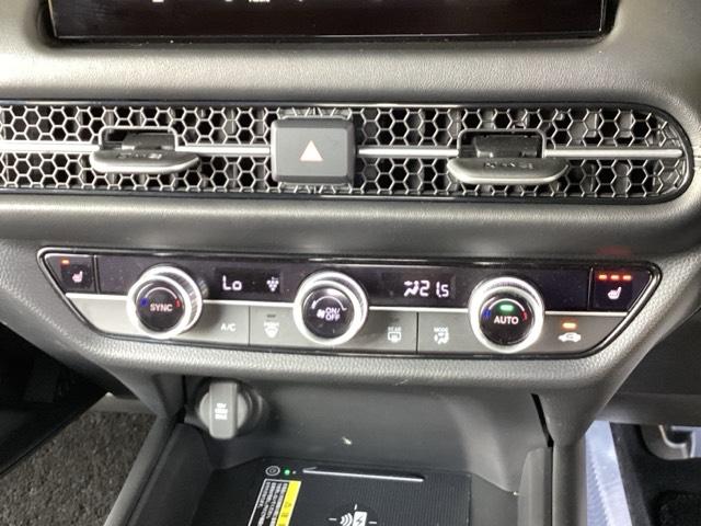 ＺＲ－Ｖ ｅ：ＨＥＶＺ　純正メモリーナビ　本革パワーシート　Ｐセンサー　レザー　Ｂカメラ　サイドエアバック　パワ－シ－ト　ナビＴＶ　ＬＥＤヘッドライト　ＵＳＢ接続　地デジ　Ｓヒーター　サポカー　ＥＴＣ車載器　Ｄレコ　イモビ（35枚目）