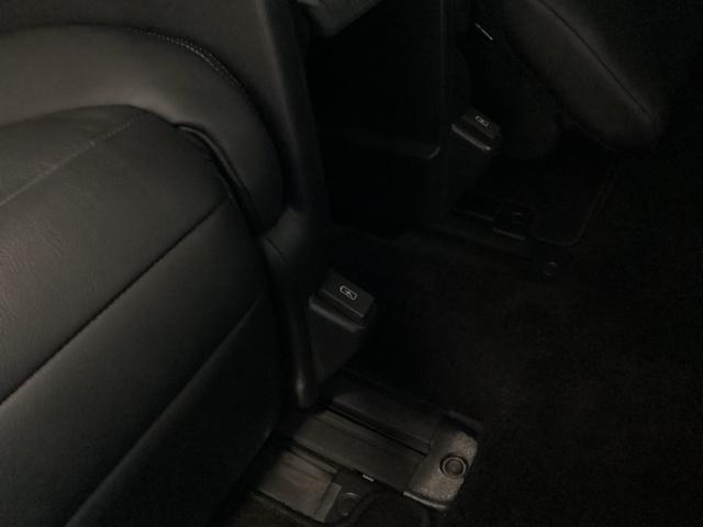 オデッセイハイブリッド ｅ：ＨＥＶアブソルート・ＥＸブラックエディション　メモリーナビ　ドラレコ　ＥＴＣ　リアカメラ　ハンズフリーパワーテールゲート　バックモニター　マルチビューモニター　ＶＳＡ　サイドエアバック　フルオートエアコン　フルセグテレビ　レーダーブレーキ　ＤＶＤ（33枚目）