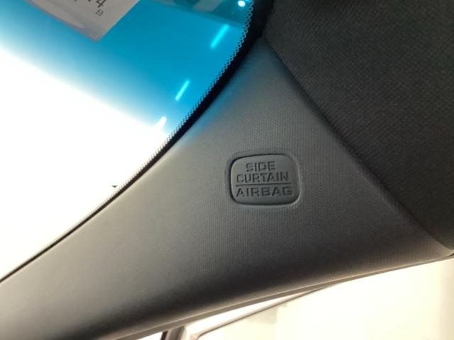 オデッセイハイブリッド ｅ：ＨＥＶアブソルート・ＥＸブラックエディション　メモリーナビ　ドラレコ　ＥＴＣ　リアカメラ　ハンズフリーパワーテールゲート　バックモニター　マルチビューモニター　ＶＳＡ　サイドエアバック　フルオートエアコン　フルセグテレビ　レーダーブレーキ　ＤＶＤ（41枚目）