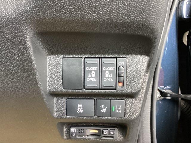 フリード Ｇ・ホンダセンシング　純正ナビ　フルセグ　リアカメラ　Ｆセグ　追突被害軽減ブレーキ　ｉストップ　Ｗエアバッグ　パワーウィンドウ　アクティブクルーズコントロール　スマートキ　カラーバックモニター　ＶＳＡ　エアコン　キーレス（16枚目）