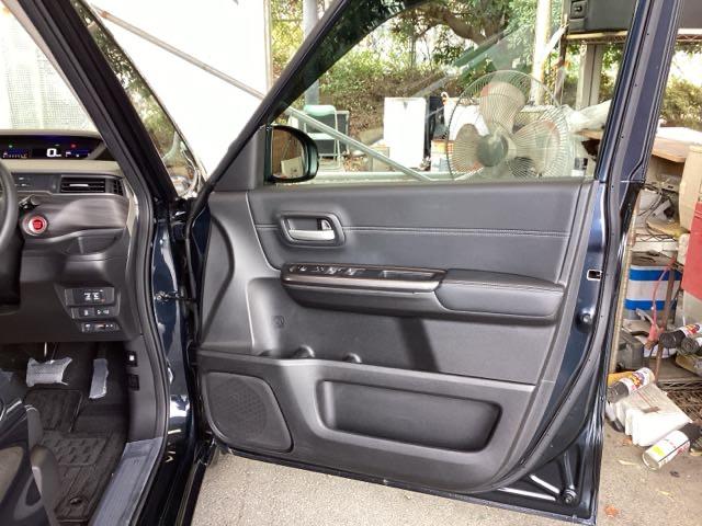 フリード Ｇ・ホンダセンシング　純正ナビ　フルセグ　リアカメラ　Ｆセグ　追突被害軽減ブレーキ　ｉストップ　Ｗエアバッグ　パワーウィンドウ　アクティブクルーズコントロール　スマートキ　カラーバックモニター　ＶＳＡ　エアコン　キーレス（50枚目）