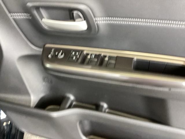 フリード Ｇ・ホンダセンシング　純正ナビ　フルセグ　リアカメラ　Ｆセグ　追突被害軽減ブレーキ　ｉストップ　Ｗエアバッグ　パワーウィンドウ　アクティブクルーズコントロール　スマートキ　カラーバックモニター　ＶＳＡ　エアコン　キーレス（51枚目）