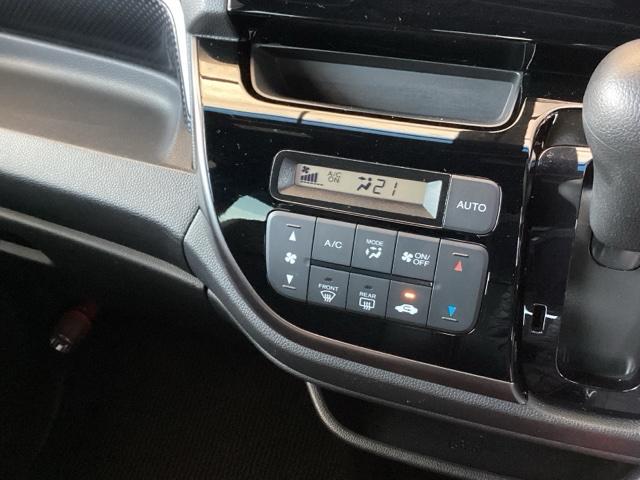 Ｎ－ＷＧＮカスタム Ｇ・Ｌパッケージ　純正ナビ　フルセグ　リアカメラ　横滑り防止システム　スマートキー＆プッシュスタート　ナビＴＶ　ベンチシ－ト　ＵＳＢ　バックモニター　地デジＴＶ　ＥＴＣ車載器　盗難防止システム　クルコン　ＷＳＲＳ（13枚目）