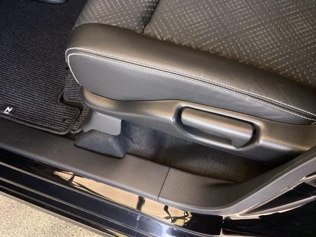 Ｎ－ＷＧＮカスタム Ｇ・Ｌパッケージ　純正ナビ　フルセグ　リアカメラ　横滑り防止システム　スマートキー＆プッシュスタート　ナビＴＶ　ベンチシ－ト　ＵＳＢ　バックモニター　地デジＴＶ　ＥＴＣ車載器　盗難防止システム　クルコン　ＷＳＲＳ（39枚目）