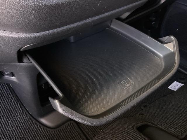 Ｎ－ＷＧＮカスタム Ｇ・Ｌパッケージ　純正ナビ　フルセグ　リアカメラ　横滑り防止システム　スマートキー＆プッシュスタート　ナビＴＶ　ベンチシ－ト　ＵＳＢ　バックモニター　地デジＴＶ　ＥＴＣ車載器　盗難防止システム　クルコン　ＷＳＲＳ（42枚目）