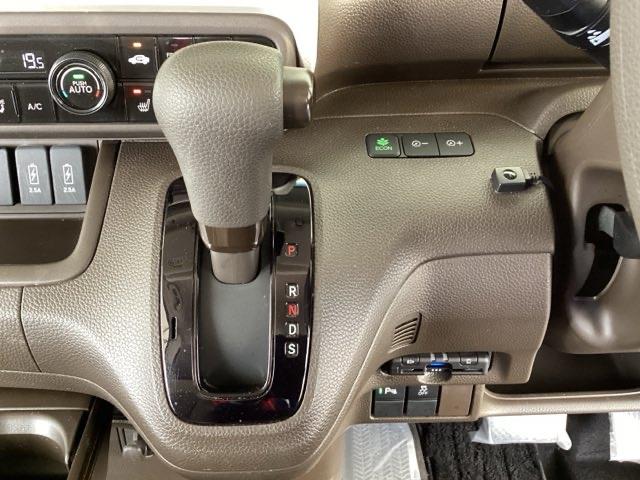 Ｎ－ＢＯＸ Ｌ　純正メモリーナビ　ドラレコ　リアカメラ　衝突回避支援ブレーキ　Ｉ－ＳＴＯＰ　クリソナ　ＰＷ　パワステ　Ｓヒーター　スマ－トキ－　Ｂカメ　地デジＴＶ　ナビ＆ＴＶ　サイドエアバック　横滑り防止　整備記録簿（38枚目）