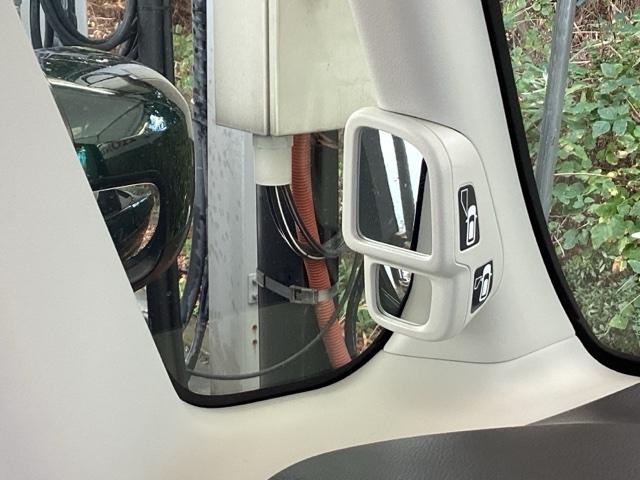 Ｎ－ＢＯＸ Ｌ　純正メモリーナビ　ドラレコ　リアカメラ　衝突回避支援ブレーキ　Ｉ－ＳＴＯＰ　クリソナ　ＰＷ　パワステ　Ｓヒーター　スマ－トキ－　Ｂカメ　地デジＴＶ　ナビ＆ＴＶ　サイドエアバック　横滑り防止　整備記録簿（51枚目）