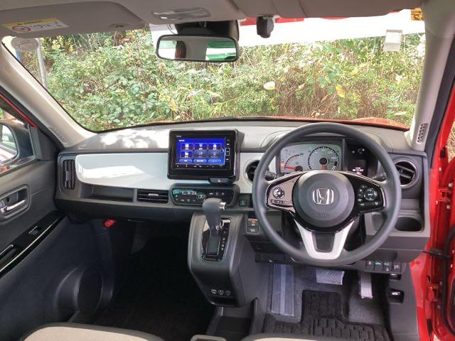 Ｎ－ＯＮＥ オリジナル　純正メモリーナビ　ドラレコ　リアカメラ　追突被害軽減ブレーキ　記録簿　オートクルーズコントロール　サイドエアバック　クリアランスソナー　ナビ＆ＴＶ　ＬＥＤライト　ＵＳＢ　ＷＡＢ　Ｂカメラ　セキュリティ（2枚目）