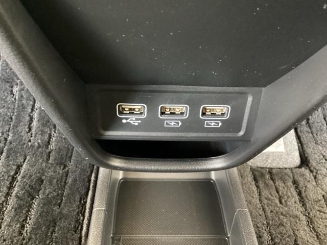 Ｎ－ＯＮＥ オリジナル　純正メモリーナビ　ドラレコ　リアカメラ　追突被害軽減ブレーキ　記録簿　オートクルーズコントロール　サイドエアバック　クリアランスソナー　ナビ＆ＴＶ　ＬＥＤライト　ＵＳＢ　ＷＡＢ　Ｂカメラ　セキュリティ（38枚目）