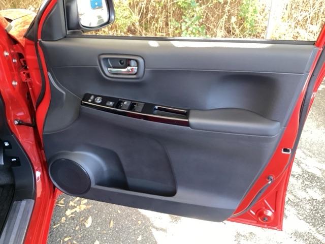 Ｎ－ＯＮＥ オリジナル　純正メモリーナビ　ドラレコ　リアカメラ　追突被害軽減ブレーキ　記録簿　オートクルーズコントロール　サイドエアバック　クリアランスソナー　ナビ＆ＴＶ　ＬＥＤライト　ＵＳＢ　ＷＡＢ　Ｂカメラ　セキュリティ（52枚目）