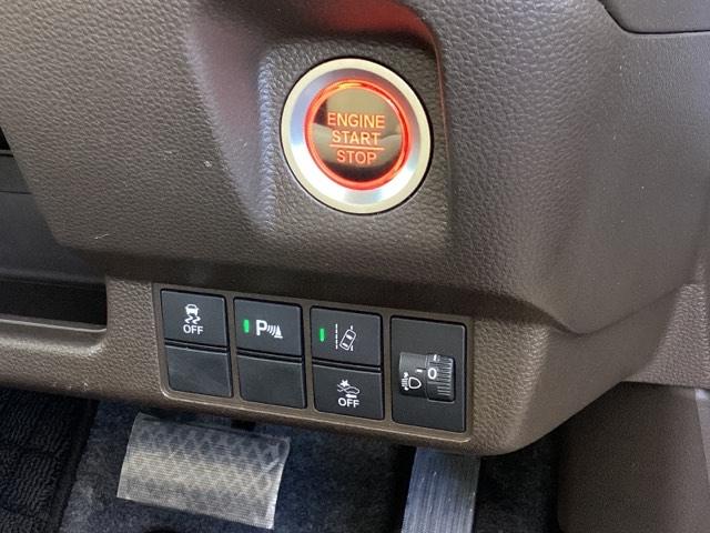 Ｎ－ＷＧＮ Ｇホンダセンシング　試乗車　ＣＤ　ＡＢＳ　禁煙　バックソナー　イモビライザー　横滑り防止　エアコン　パワーウインドウ　キーレスエントリー　パワーステアリング　記録簿　両席エアバック　ｉ－ｓｔｏｐ　サイドエアバック（13枚目）