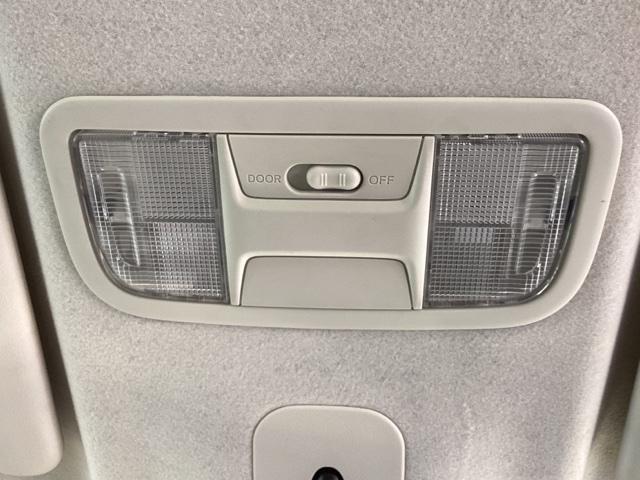 Ｎ－ＢＯＸ Ｇ　ディスプレイオーディオ　ＥＴＣ　ＣＤ　前後ソナー　エアバック　横滑防止装置　１セグＴＶ　リアカメラ　ＬＥＤヘッドライト　スマートキー　オートエアコン　整備記録簿　パワーウィンドウ　パワステ　ＵＳＢ（27枚目）