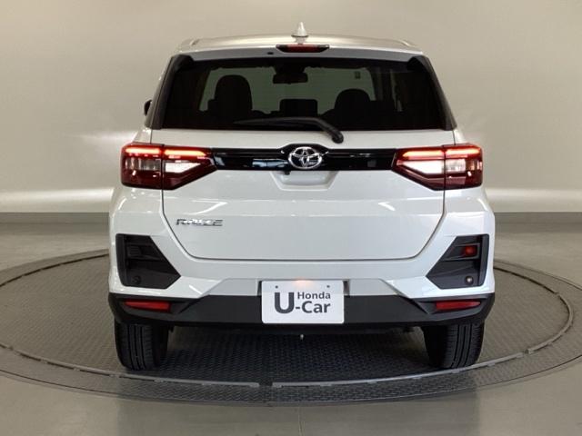 ライズ Ｚ　ナビ　フルセグ　リアカメラ　コーナーセンサ　誤発進抑制機能　エアコン　シートヒータ　サイドカメラ　スマートキー＆プッシュスタート　ＵＳＢポート　地デジＴＶ　ＶＳＡ　盗難防止装置　ターボ車　クルコン（9枚目）