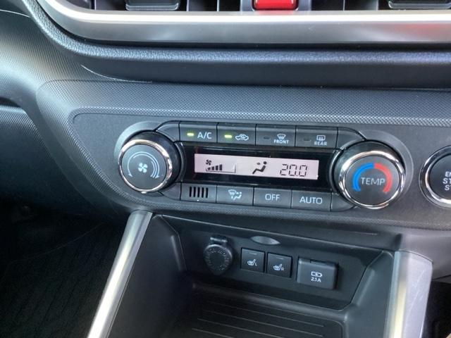 ライズ Ｚ　ナビ　フルセグ　リアカメラ　コーナーセンサ　誤発進抑制機能　エアコン　シートヒータ　サイドカメラ　スマートキー＆プッシュスタート　ＵＳＢポート　地デジＴＶ　ＶＳＡ　盗難防止装置　ターボ車　クルコン（13枚目）