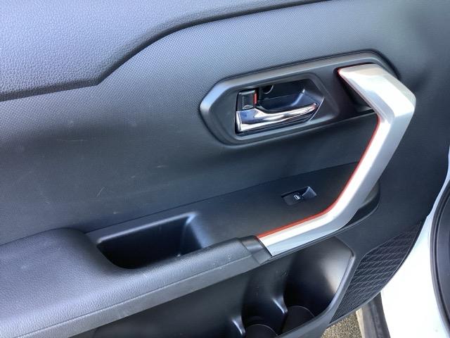 ライズ Ｚ　ナビ　フルセグ　リアカメラ　コーナーセンサ　誤発進抑制機能　エアコン　シートヒータ　サイドカメラ　スマートキー＆プッシュスタート　ＵＳＢポート　地デジＴＶ　ＶＳＡ　盗難防止装置　ターボ車　クルコン（38枚目）