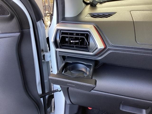 ライズ Ｚ　ナビ　フルセグ　リアカメラ　コーナーセンサ　誤発進抑制機能　エアコン　シートヒータ　サイドカメラ　スマートキー＆プッシュスタート　ＵＳＢポート　地デジＴＶ　ＶＳＡ　盗難防止装置　ターボ車　クルコン（42枚目）