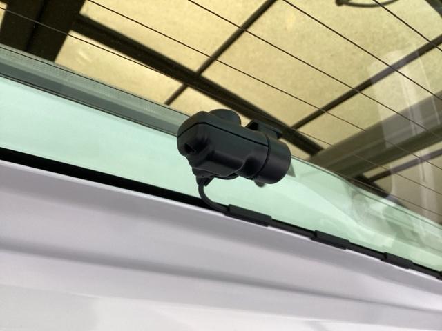 N-BOXカスタム ターボ 純正ナビ フルセグ リアカメラ イモビライザー 衝突被害軽減 フロントカメラ サイドカメラ ベンチシート キーフリー Pセンサー ESC パワステ DVD再生 両席エアバック サイドエアバッグ Bカメ(25枚目)