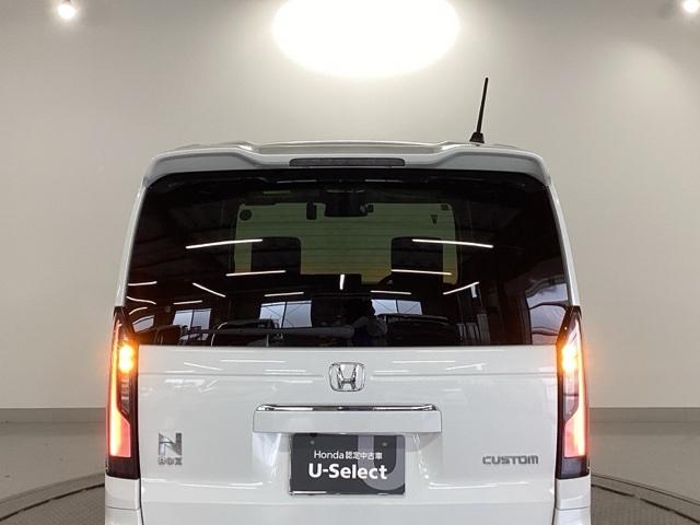 N-BOXカスタム ターボ 純正ナビ フルセグ リアカメラ イモビライザー 衝突被害軽減 フロントカメラ サイドカメラ ベンチシート キーフリー Pセンサー ESC パワステ DVD再生 両席エアバック サイドエアバッグ Bカメ(34枚目)