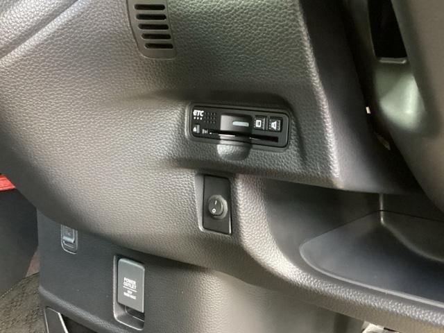 Ｎ－ＢＯＸカスタム Ｇ・Ｌターボホンダセンシング　純正ナビ　フルセグ　リアカメラ　両側ＰＷスライドドア　Ｂモニタ　Ｉストップ　セキュリティー　ＵＳＢ接続　クルーズコントロール　ナビＴＶ　キーレスエントリー　ＶＳＡ　ベンチＳ　ＬＥＤランプ　ターボモデル（15枚目）