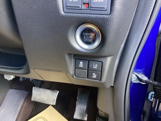 Ｎ－ＢＯＸカスタム Ｇ・Ｌターボホンダセンシング　純正ナビ　フルセグ　リアカメラ　両側ＰＷスライドドア　Ｂモニタ　Ｉストップ　セキュリティー　ＵＳＢ接続　クルーズコントロール　ナビＴＶ　キーレスエントリー　ＶＳＡ　ベンチＳ　ＬＥＤランプ　ターボモデル（17枚目）