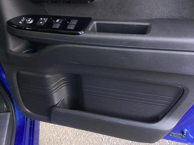 Ｎ－ＢＯＸカスタム Ｇ・Ｌターボホンダセンシング　純正ナビ　フルセグ　リアカメラ　両側ＰＷスライドドア　Ｂモニタ　Ｉストップ　セキュリティー　ＵＳＢ接続　クルーズコントロール　ナビＴＶ　キーレスエントリー　ＶＳＡ　ベンチＳ　ＬＥＤランプ　ターボモデル（51枚目）
