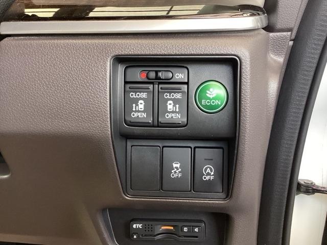 �p���[�X���C�h�h�A�̊J�̓X�}�[�g�L�[�̃����R����h�A�m�u�͖ܘ_�A�^�]�ȑ��̃X�C�b�`����ł��J���ł��A���S�E�ȒP�ł��B