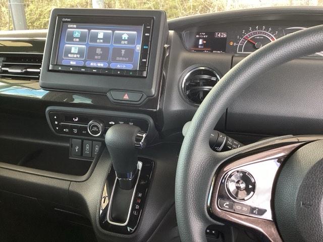 Ｎ－ＢＯＸカスタム Ｇ・Ｌホンダセンシング　純正ナビ　フルセグ　リアカメラ　助手席エアバッグ　キーレス　シートＨ　アイドリングＳＴ　セキュリティーアラーム　スマ－トキ－　ＥＴＣ　前車追従機能　サイドエアバッグ　ＬＥＤヘッドライト　ＵＳＢ　ＶＳＡ（2枚目）