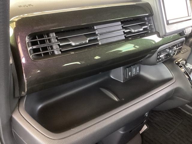 Ｎ－ＢＯＸカスタム Ｇ・Ｌホンダセンシング　純正ナビ　フルセグ　リアカメラ　助手席エアバッグ　キーレス　シートＨ　アイドリングＳＴ　セキュリティーアラーム　スマ－トキ－　ＥＴＣ　前車追従機能　サイドエアバッグ　ＬＥＤヘッドライト　ＵＳＢ　ＶＳＡ（43枚目）