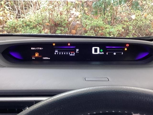 ステップワゴンスパーダ スパーダ・クールスピリット　メモリーナビ　ＥＴＣ　リアカメラ　シートＨ　追突軽減ブレーキ　スマキー　Ｂカメ　フルセグテレビ　盗難防止システム　サイドエアバック　ナビＴＶ　アクティブクルーズコントロール　キーフリー　エアバッグ（45枚目）