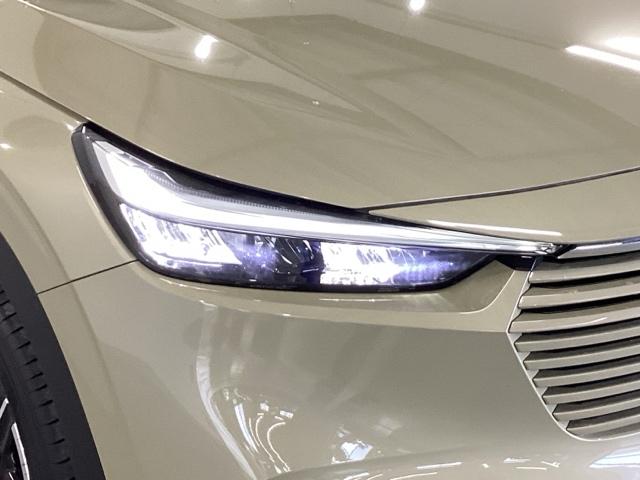 ヴェゼル ｅ：ＨＥＶＸ　純正メモリーナビ　ドラレコ　リアカメラ　前後障害物センサー　ＡＡＣ　イモビライザー　スマ－トキ－　誤発進抑制　ＰＷ　クルコン　ＥＳＣ　ＥＴＣ装備　キーフリー　ＬＥＤヘッドランプ　ナビＴＶ　ＤＶＤ再生可（22枚目）