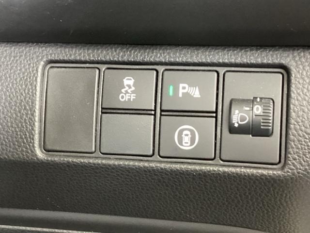 ヴェゼル ｅ：ＨＥＶＸ　純正メモリーナビ　ドラレコ　リアカメラ　前後障害物センサー　ＡＡＣ　イモビライザー　スマ－トキ－　誤発進抑制　ＰＷ　クルコン　ＥＳＣ　ＥＴＣ装備　キーフリー　ＬＥＤヘッドランプ　ナビＴＶ　ＤＶＤ再生可（45枚目）