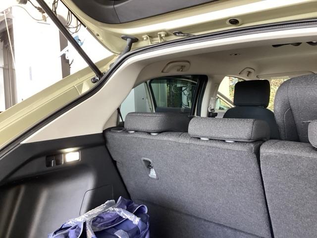 ヴェゼル ｅ：ＨＥＶＸ　純正メモリーナビ　ドラレコ　リアカメラ　前後障害物センサー　ＡＡＣ　イモビライザー　スマ－トキ－　誤発進抑制　ＰＷ　クルコン　ＥＳＣ　ＥＴＣ装備　キーフリー　ＬＥＤヘッドランプ　ナビＴＶ　ＤＶＤ再生可（64枚目）