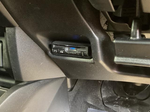 フィット １３Ｇ・Ｌパッケージファインエディション　純正ナビ　フルセグ　リアカメラ　ＬＥＤヘットライト　クルコン　Ａストップ　Ｂモニター　サイドカーテンエアバック　キーレス　ＤＶＤ　パワーウインドウ　横滑り防止装置　インテリキー　ナビＴＶ　盗難防止装置（16枚目）