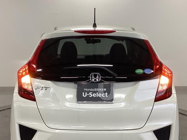 フィット １３Ｇ・Ｌパッケージファインエディション　純正ナビ　フルセグ　リアカメラ　ＬＥＤヘットライト　クルコン　Ａストップ　Ｂモニター　サイドカーテンエアバック　キーレス　ＤＶＤ　パワーウインドウ　横滑り防止装置　インテリキー　ナビＴＶ　盗難防止装置（31枚目）