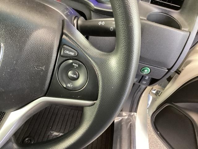 フィット １３Ｇ・Ｌパッケージファインエディション　純正ナビ　フルセグ　リアカメラ　ＬＥＤヘットライト　クルコン　Ａストップ　Ｂモニター　サイドカーテンエアバック　キーレス　ＤＶＤ　パワーウインドウ　横滑り防止装置　インテリキー　ナビＴＶ　盗難防止装置（43枚目）