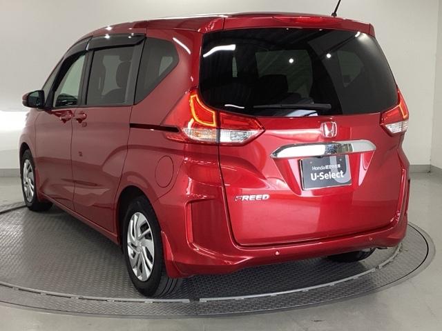 フリード Ｇ・ホンダセンシング　純正ナビ　フルセグ　７人乗り　Ｆセグ　追突被害軽減ブレーキ　ｉストップ　Ｗエアバッグ　パワーウィンドウ　アクティブクルーズコントロール　スマートキ　カラーバックモニター　ＶＳＡ　エアコン　キーレス（10枚目）