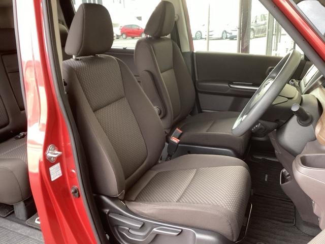 フリード Ｇ・ホンダセンシング　純正ナビ　フルセグ　７人乗り　Ｆセグ　追突被害軽減ブレーキ　ｉストップ　Ｗエアバッグ　パワーウィンドウ　アクティブクルーズコントロール　スマートキ　カラーバックモニター　ＶＳＡ　エアコン　キーレス（19枚目）