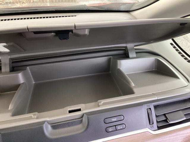 フリード Ｇ・ホンダセンシング　純正ナビ　フルセグ　７人乗り　Ｆセグ　追突被害軽減ブレーキ　ｉストップ　Ｗエアバッグ　パワーウィンドウ　アクティブクルーズコントロール　スマートキ　カラーバックモニター　ＶＳＡ　エアコン　キーレス（46枚目）