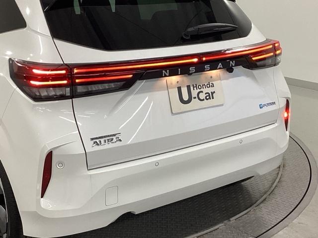 オーラ Ｇ　純正メモリーナビ　全周囲カメラ　ＥＴＣ　前席シートヒーター　フロントカメラ　ＵＳＢ　自動（被害軽減）ブレーキ　クルコン　ＬＥＤ　横滑り防止　サイドカメラ　カーテンエアバッグ　イモビライザー　ナビＴＶ（30枚目）