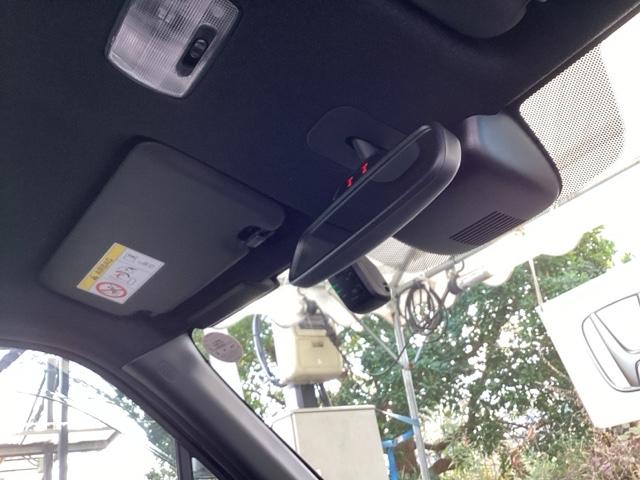 �g���������Z���V���O���ځI�~���g���[�_�[�ƒP��J�����ŁA�N���}�̑O���̏󋵂�F���B�u���[�L��X�e�A�����O�̐���Z�p�Ƌ������A���S�E���K�ȉ^�]�⎖�̉�����x�������i�̃V�X�e���ł��I