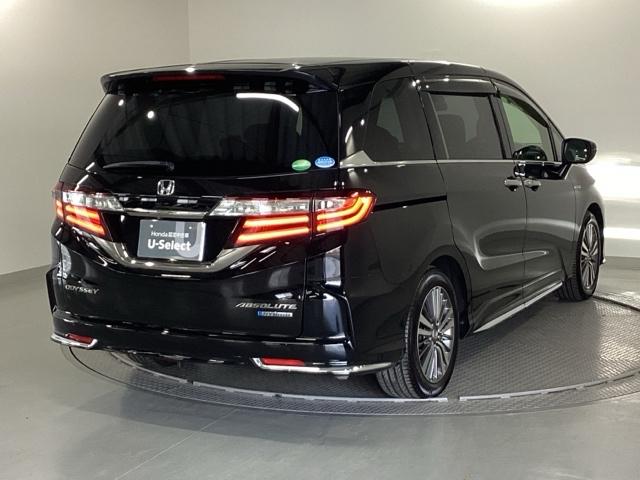 �{�f�B�J���[�́A�N���X�^���u���b�N�p�[���ŁA�����Ƀp�[��������߂��A�j���A���X�L���ȃu���b�N�ł��I