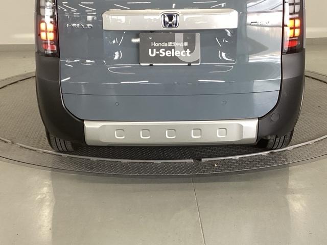 フリード ｅ：ＨＥＶクロスター　純正ナビ　フルセグ　５人乗り　ＥＴＣ装備　Ｓヒーター　衝突軽減ブレーキシステム　オートエアコン　バックモニター　ＬＥＤライト　パーキングセンサー　スマートキー　クルーズコントロール　キーレス　ＵＳＢ（34枚目）